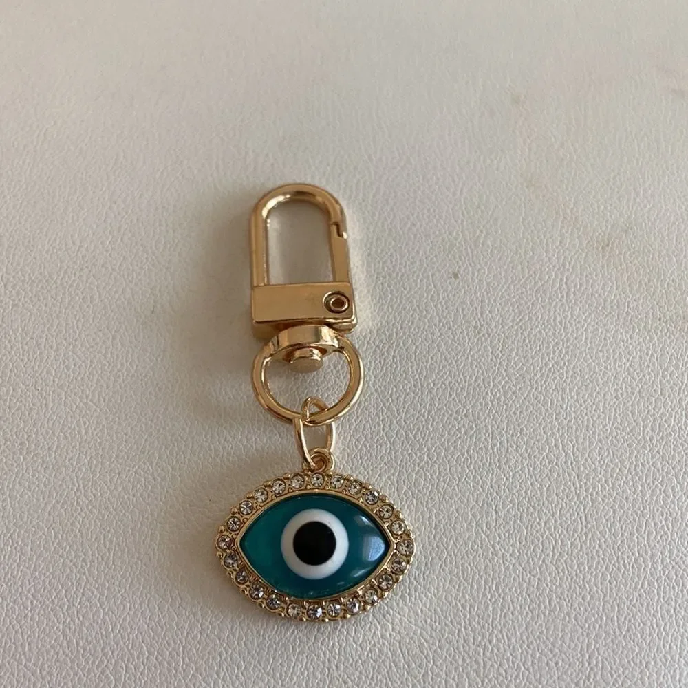 Fashion jewelry Key holder charm 🧿 Evil eye gold color Rhinestone